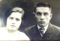 Воробьев Серафим с сестрой Валентиной (до войны)