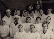 Трофимов А.М. и коллектив бак. лаборатории (1950-е годы)